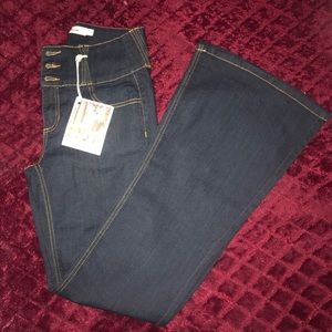 BRAND NEW cello jeans with tags size 11